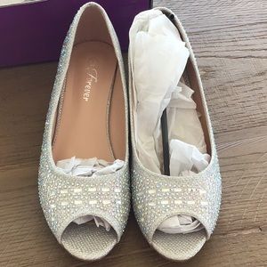 Sparkle wedge shoes